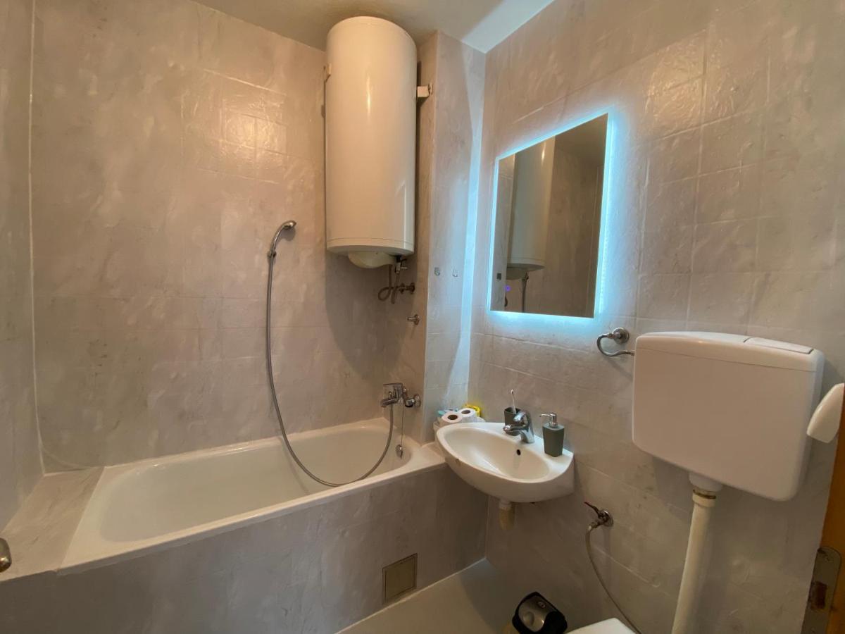 Apartment Biser Sarajeva SJJ Esterno foto